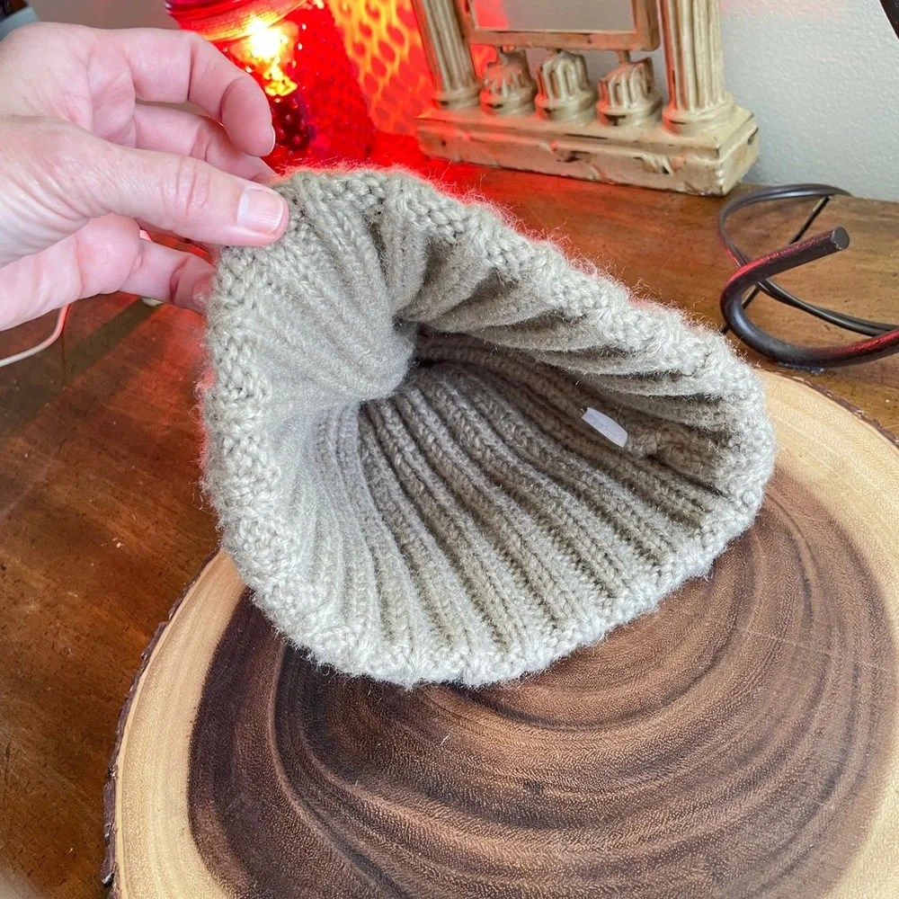 Hoodie cap hat with fuzzy ball, light brown red neon green & blue black ball fun - Picture 3 of 4